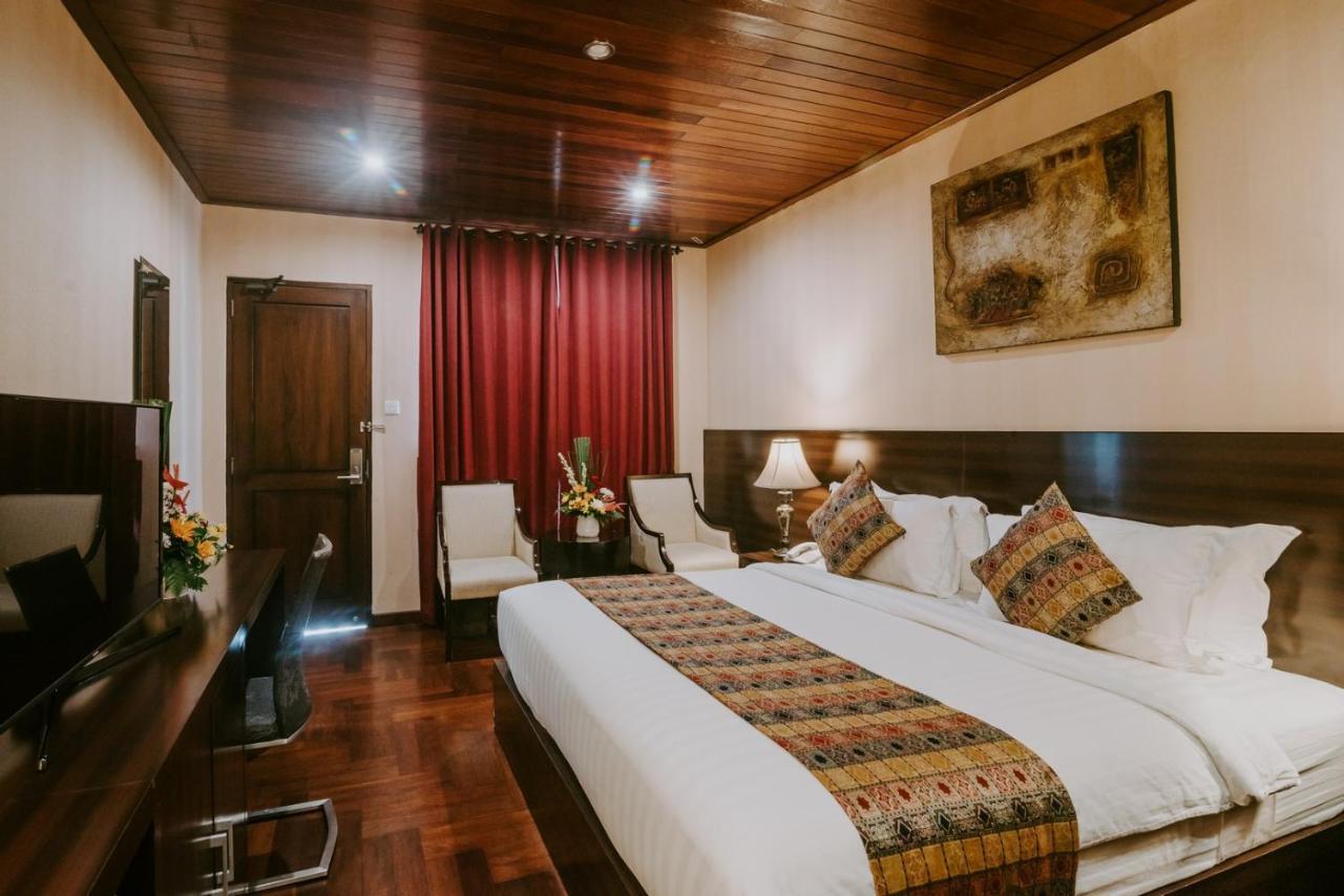 Arthur Suites By Mahavilas Kuta Lombok Eksteriør bilde
